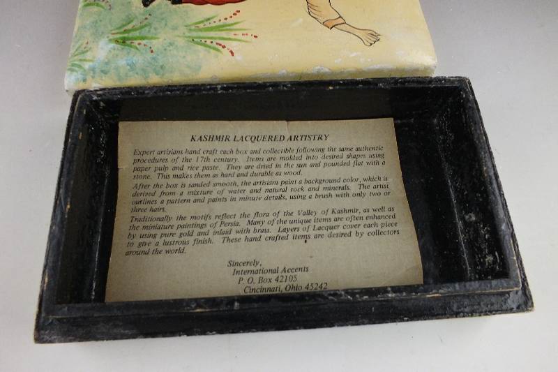 Kashmire Style Handcrafted Box