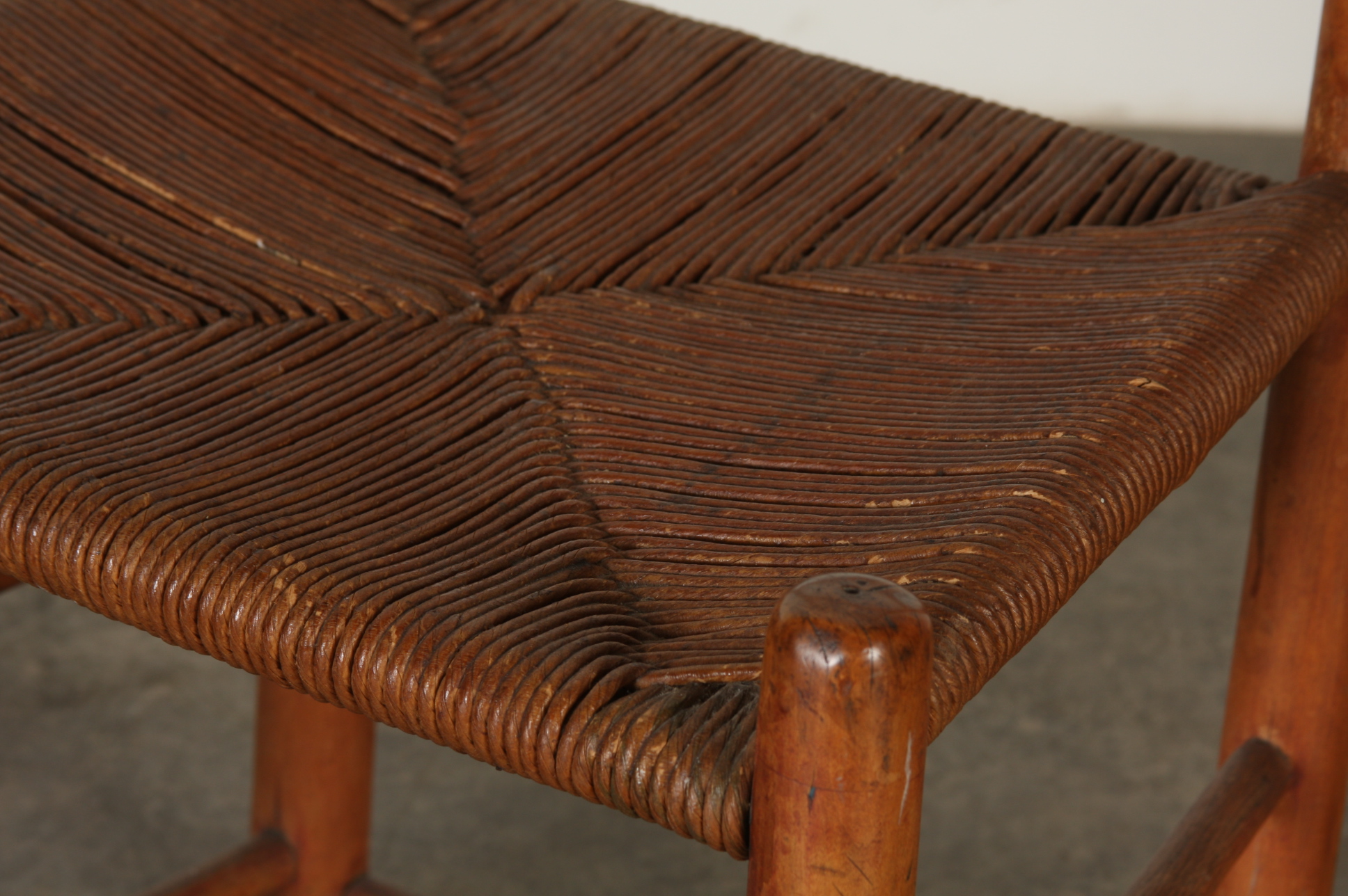 Ladder back side chair