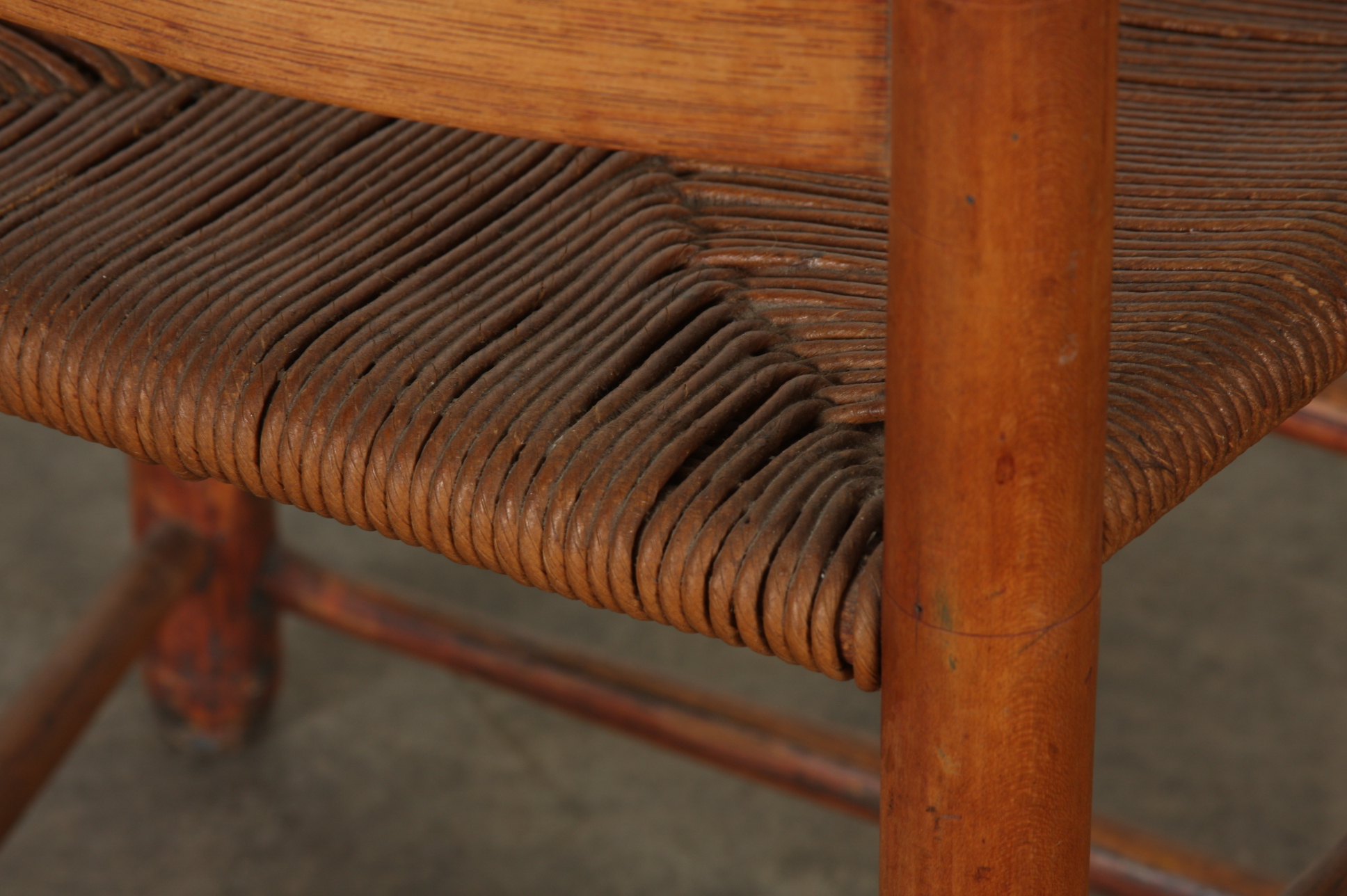 Ladder back side chair