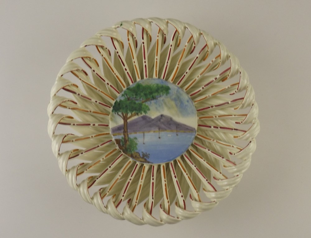  Italian Capodimonte Bowl 