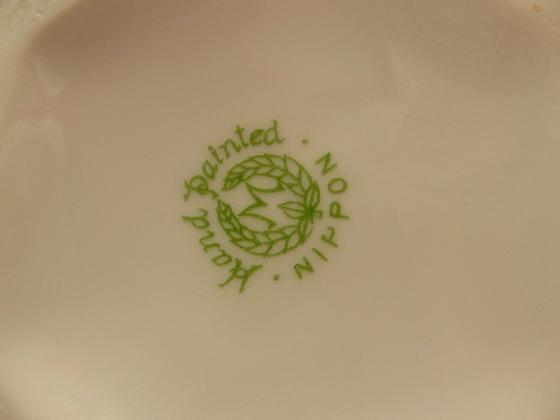 Collection of Vintage Porcelain Pieces