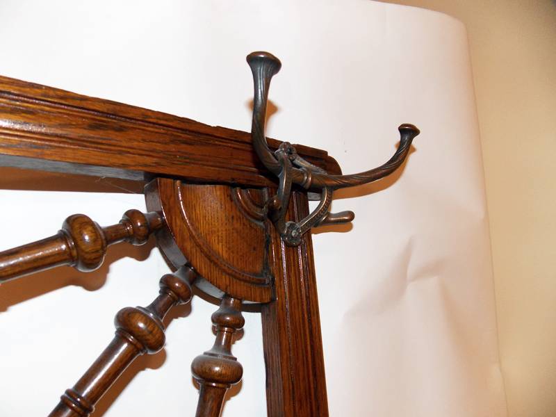 Fabulous Antique Oak Hall Tree