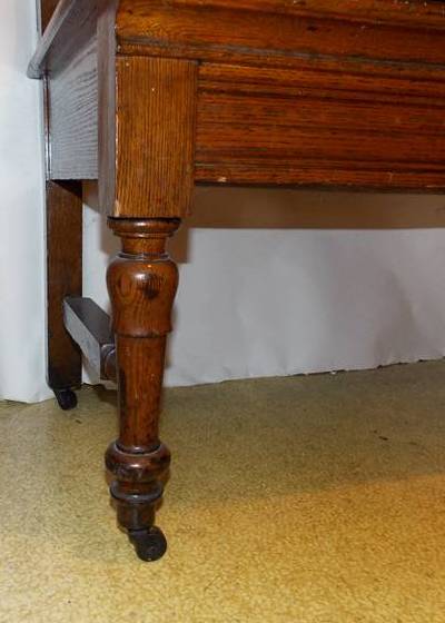 Fabulous Antique Oak Hall Tree