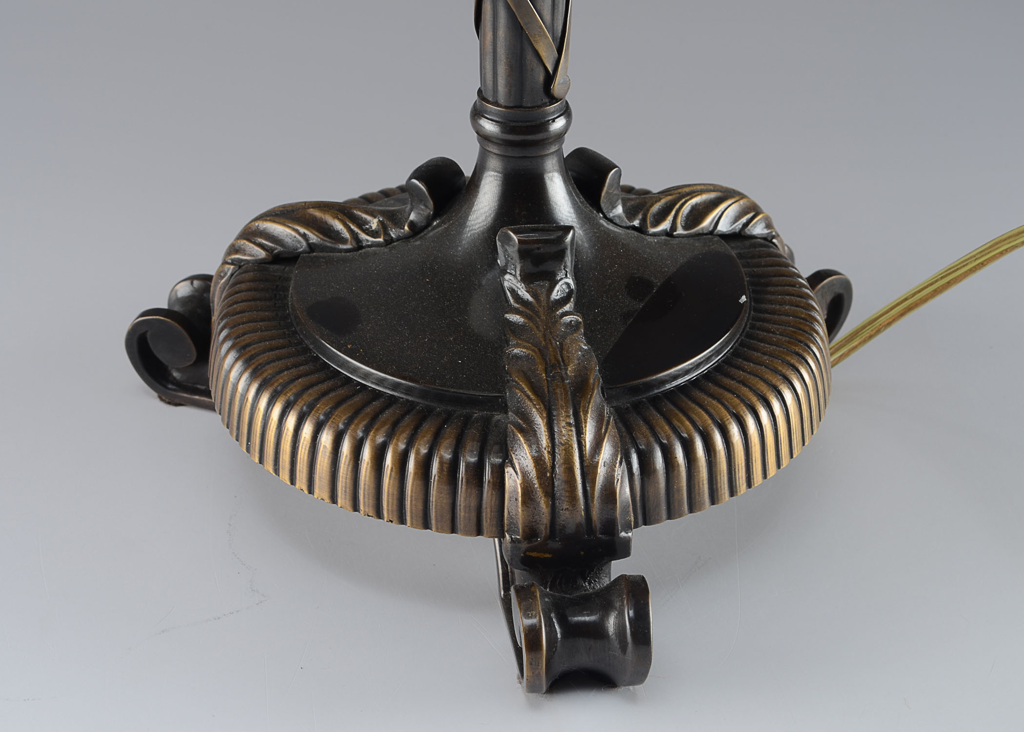 Contemporary Table lamp