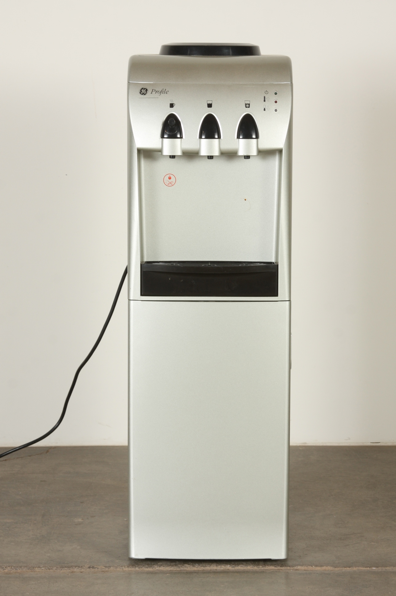 GE Profile Electric Water Cooler