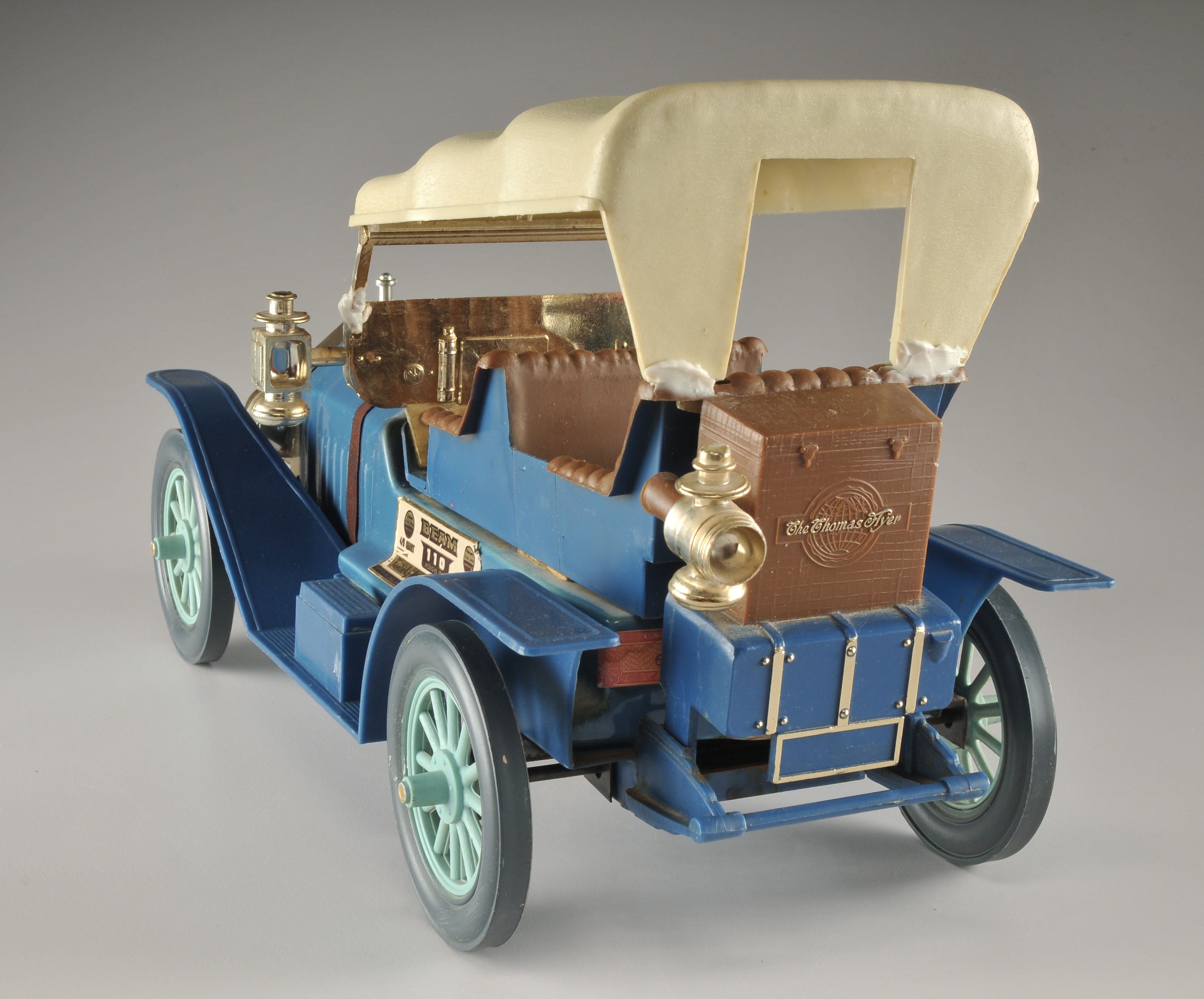 Two vintage collectible Jim Beam bottles 