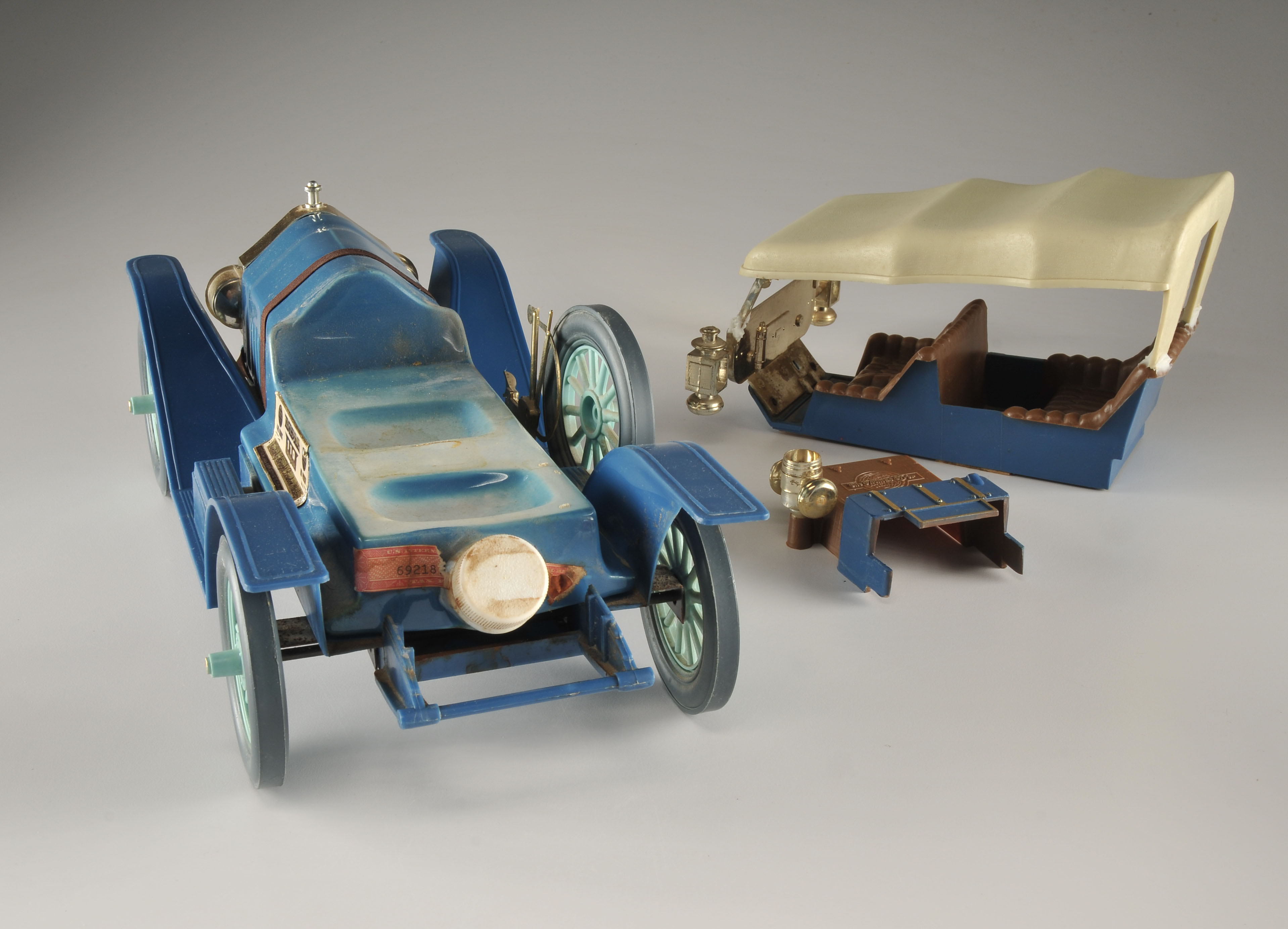 Two vintage collectible Jim Beam bottles 