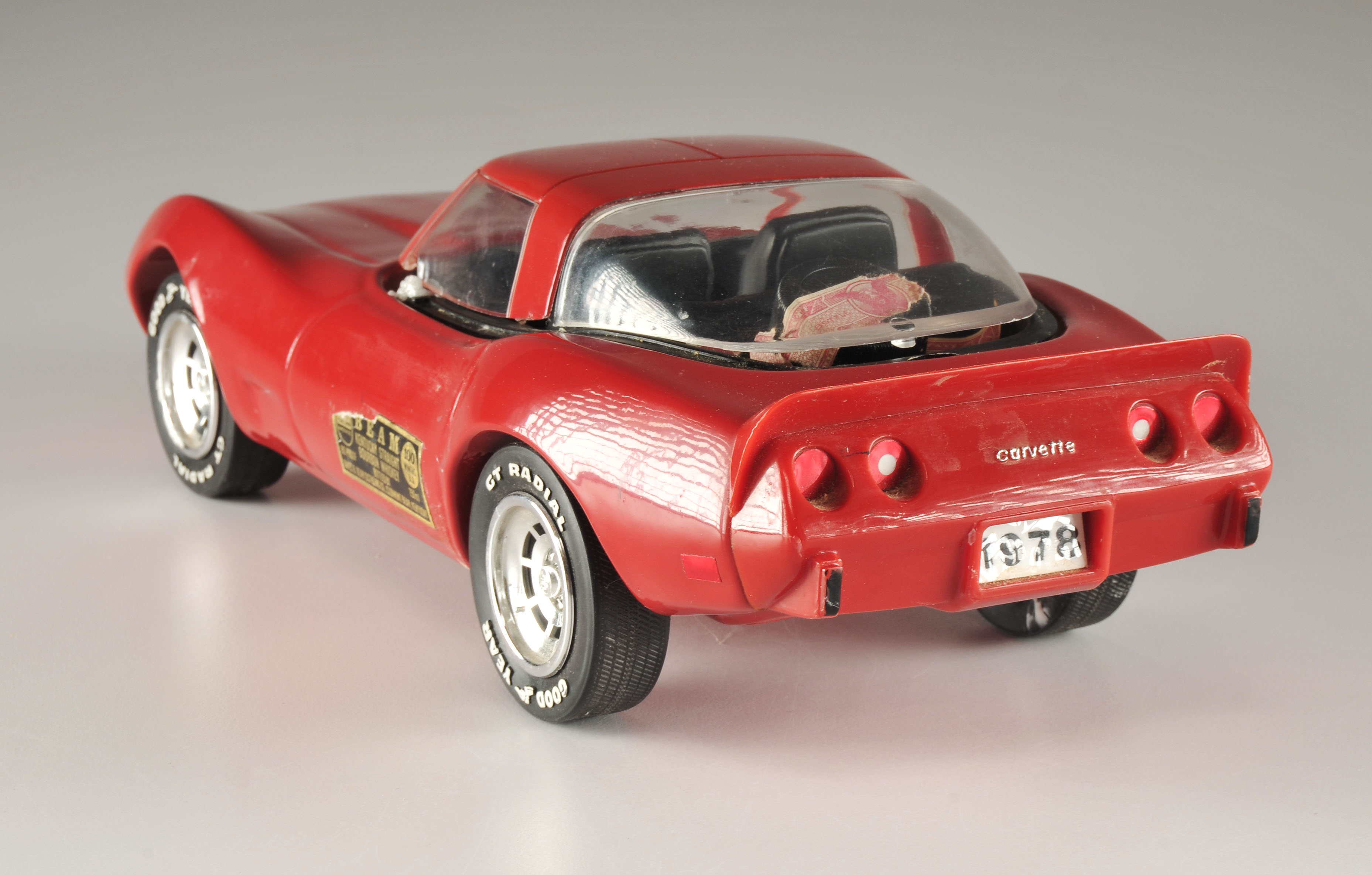 Two vintage collectible Jim Beam bottles 