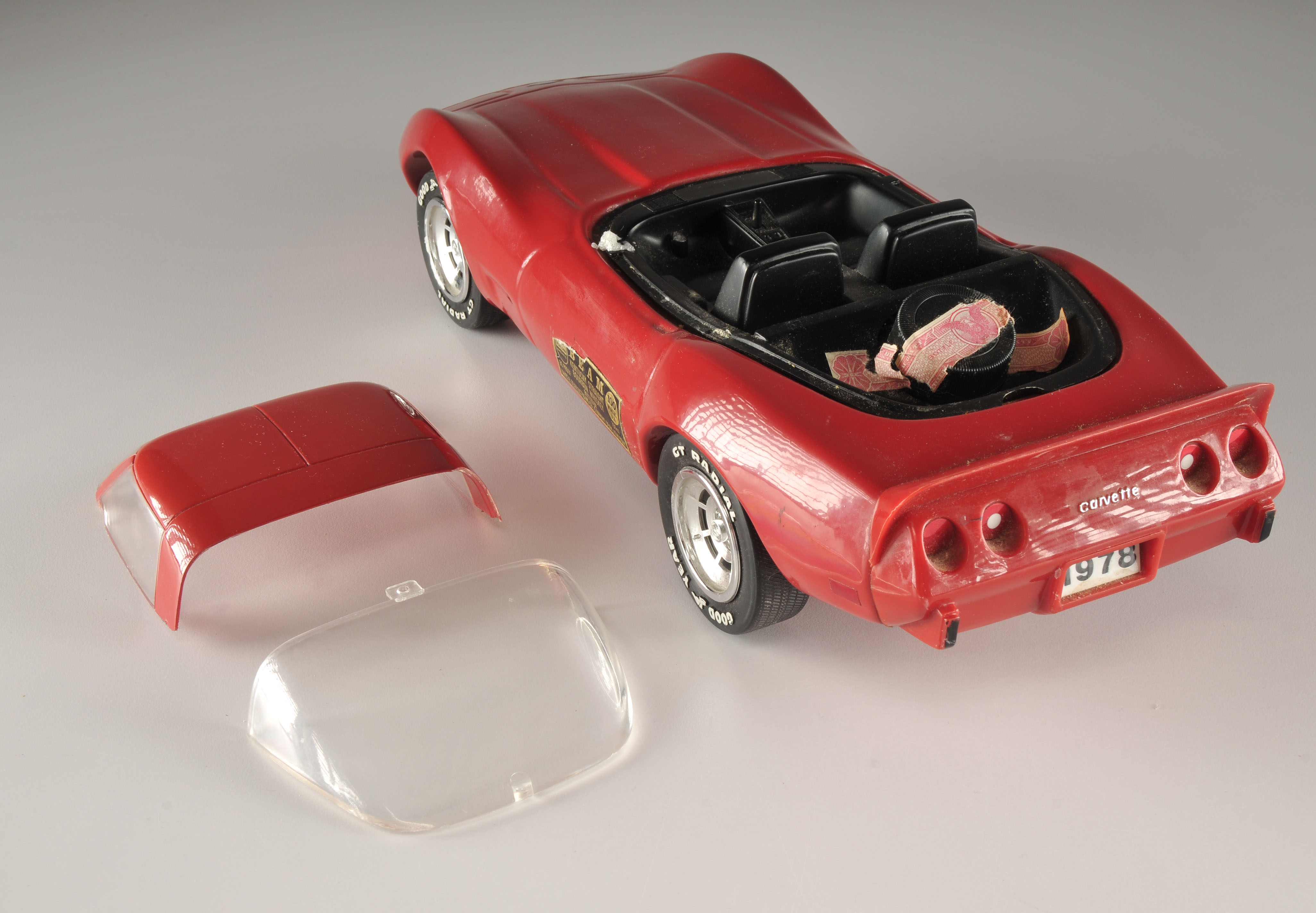 Two vintage collectible Jim Beam bottles 