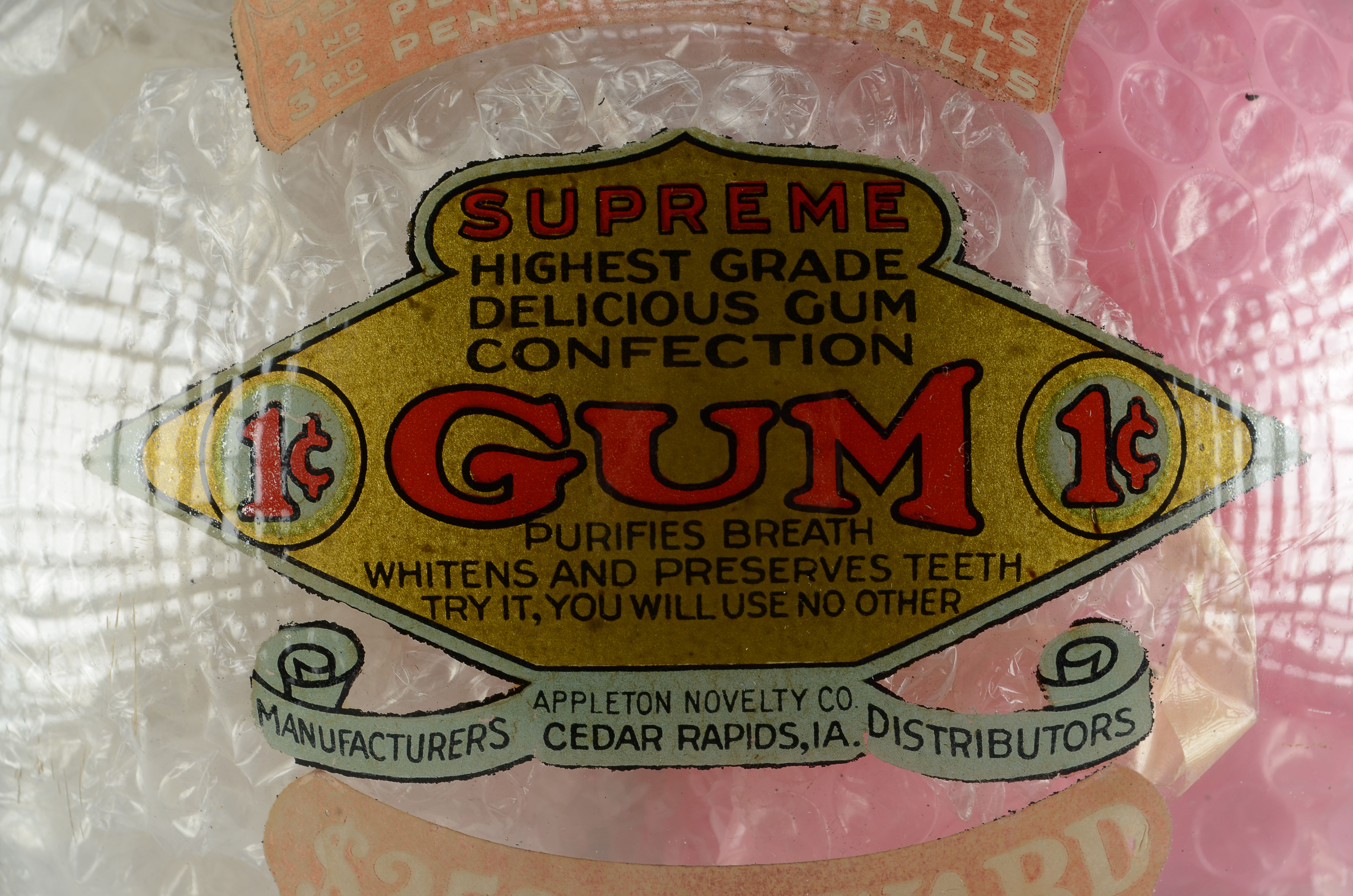 Antique Appleton Novelty Co. One Cent Gumball Machine