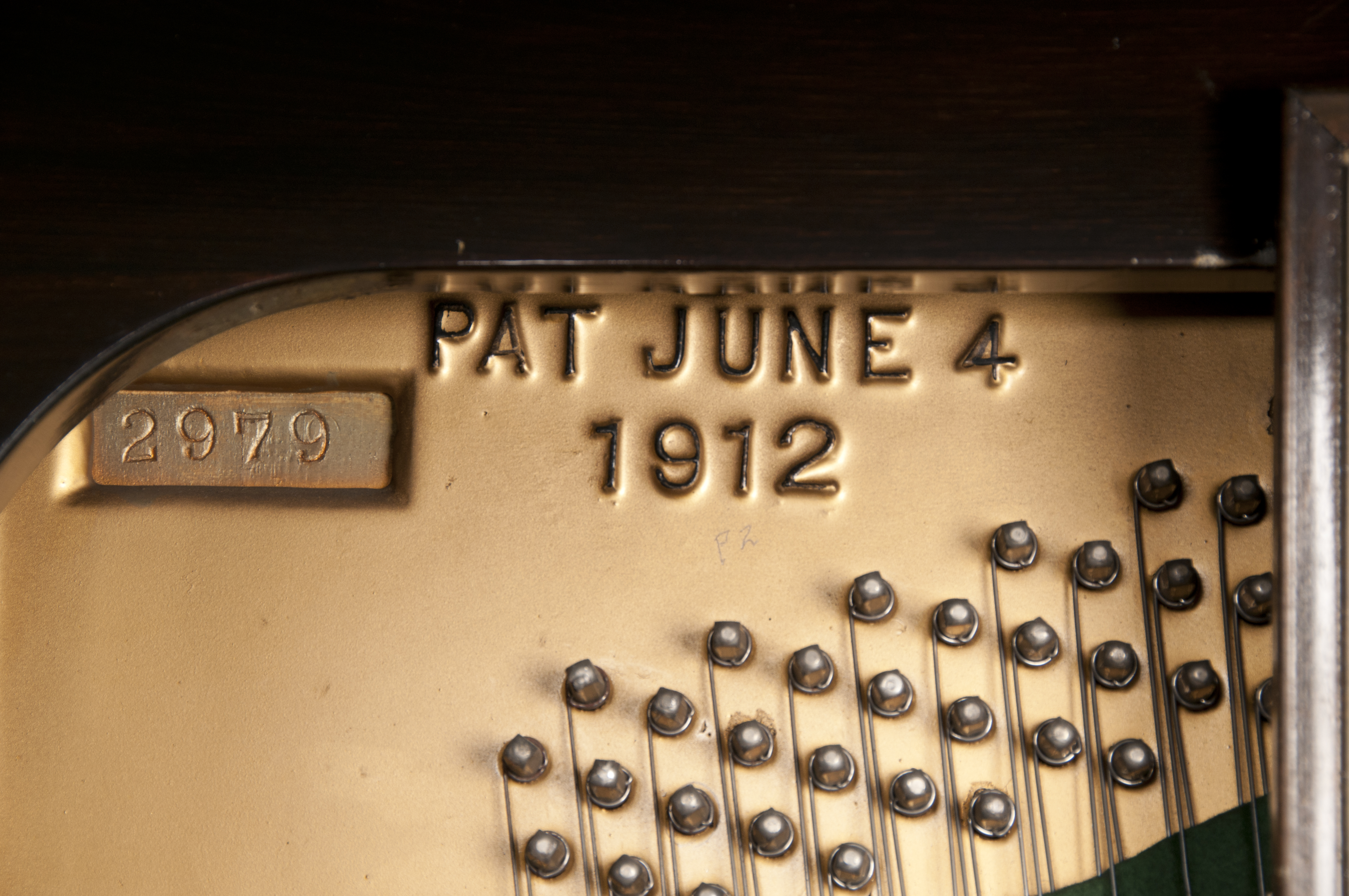 Violana Virtuoso Automated Musical Instrument Machine by the Mills Novelty Company