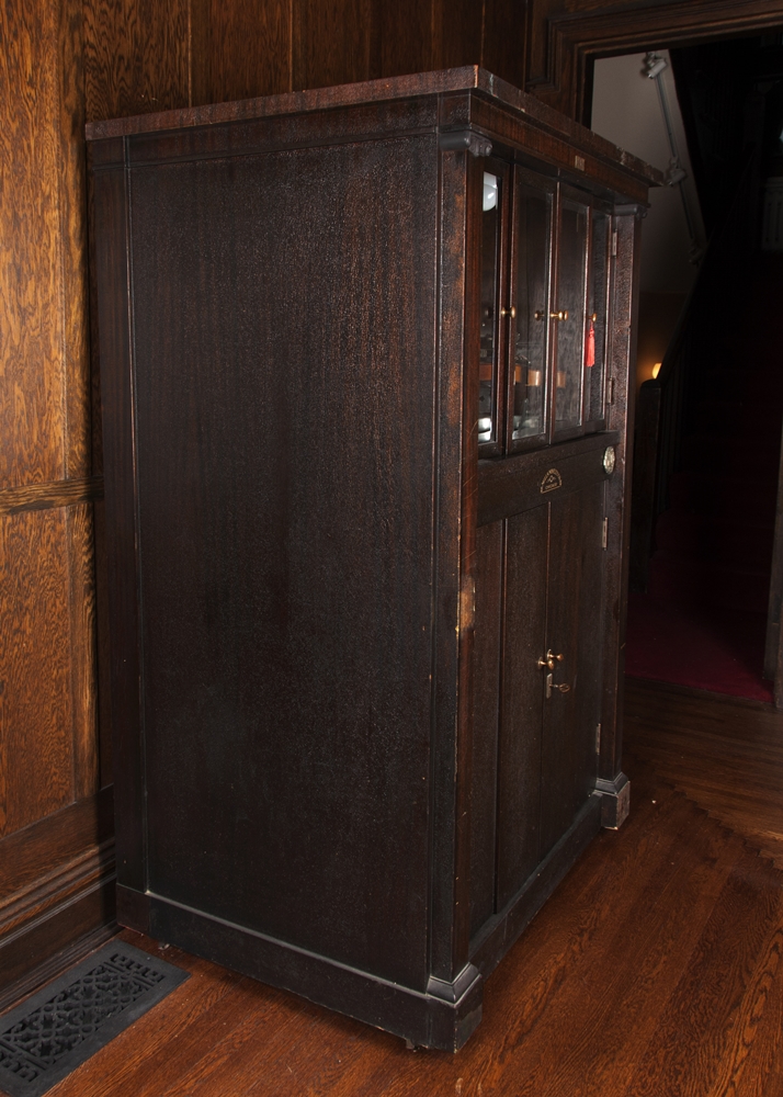 Violana Virtuoso Automated Musical Instrument Machine by the Mills Novelty Company