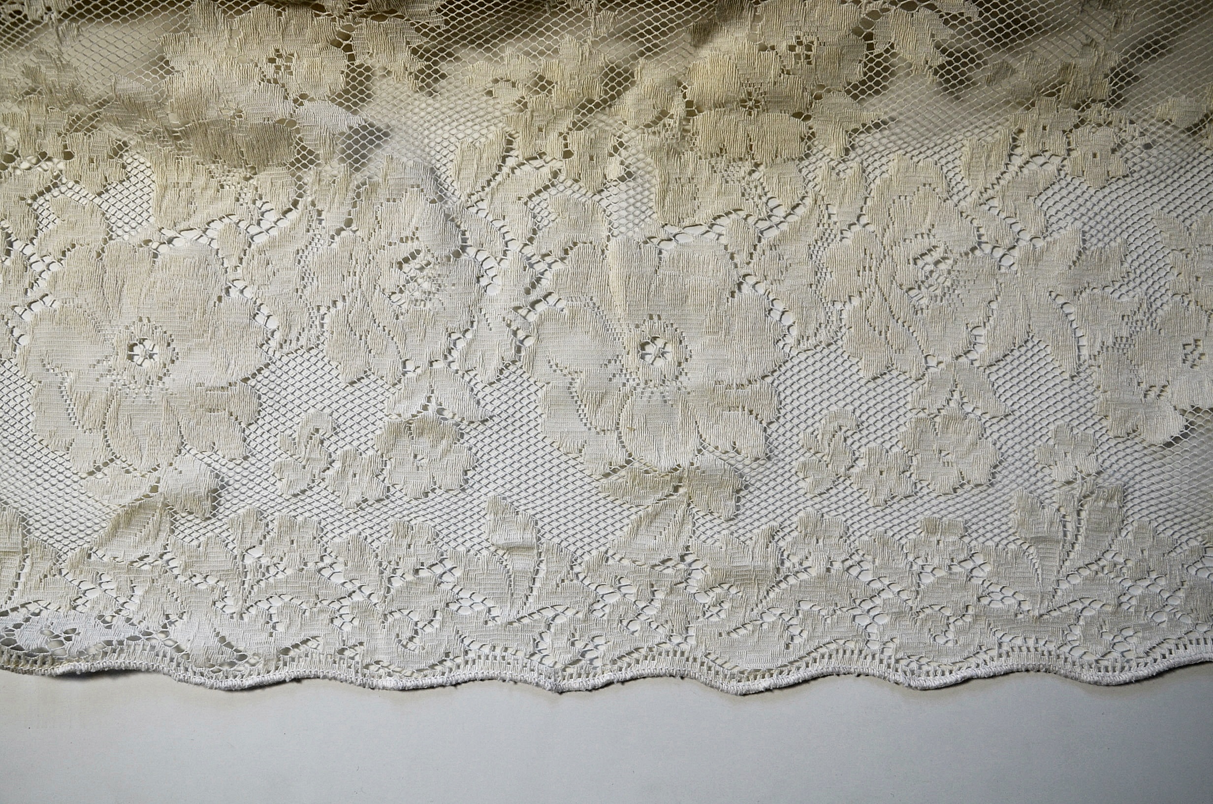 Lace tablecloth. 