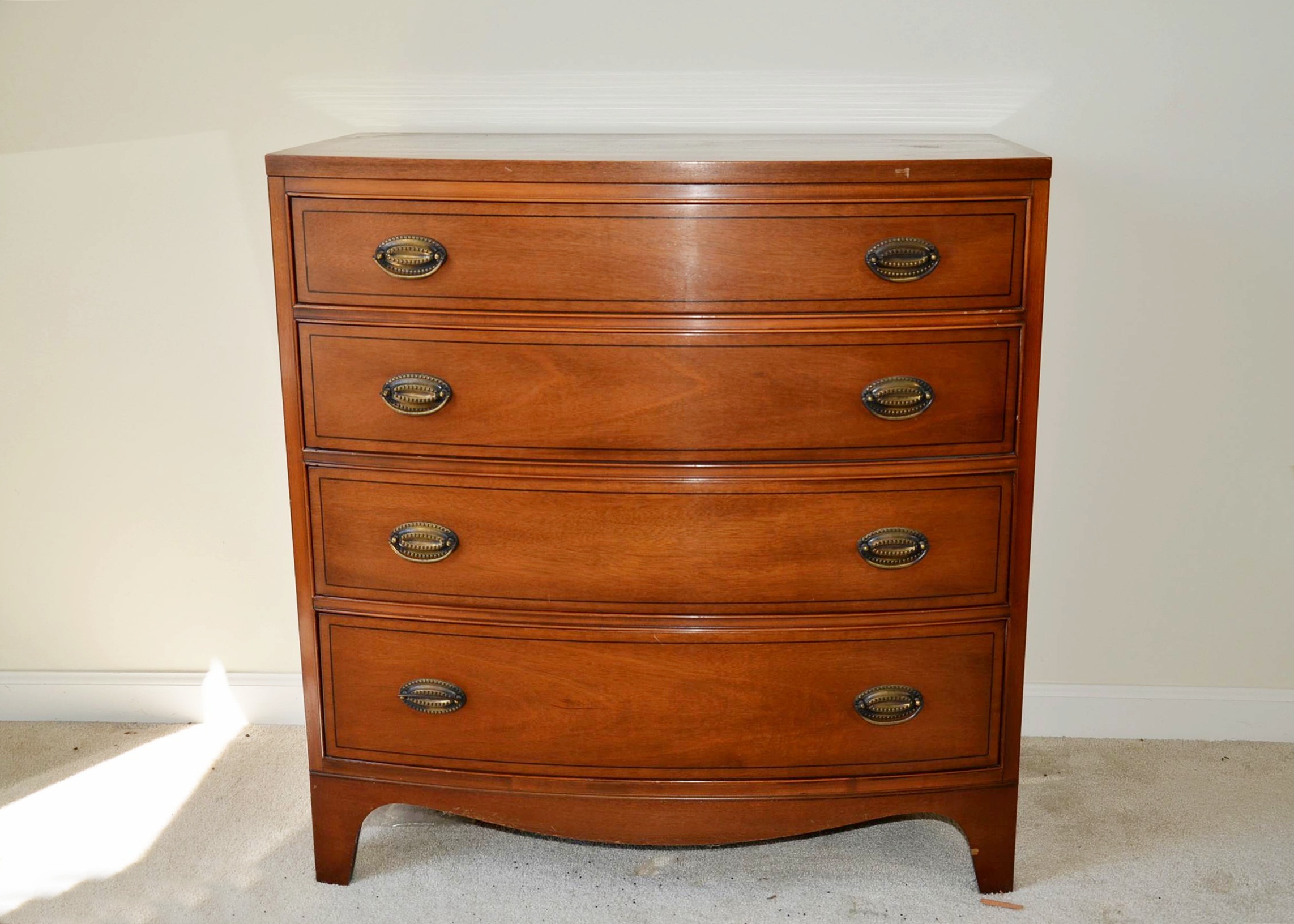 Heritage Henredon dresser.