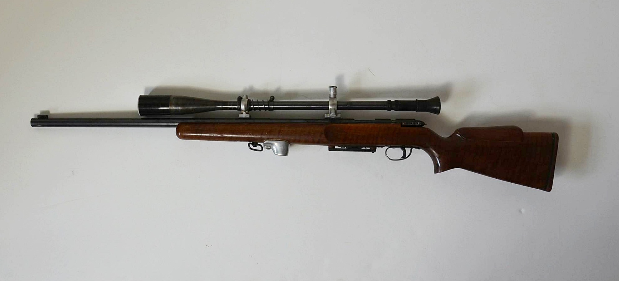 Remington The Matchmaster Model 513-T Bolt Action Rifle.