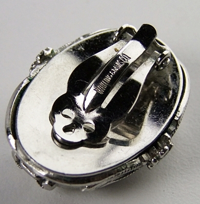 Two pair of vintage Whiting & Davis Co. clip back earrings 