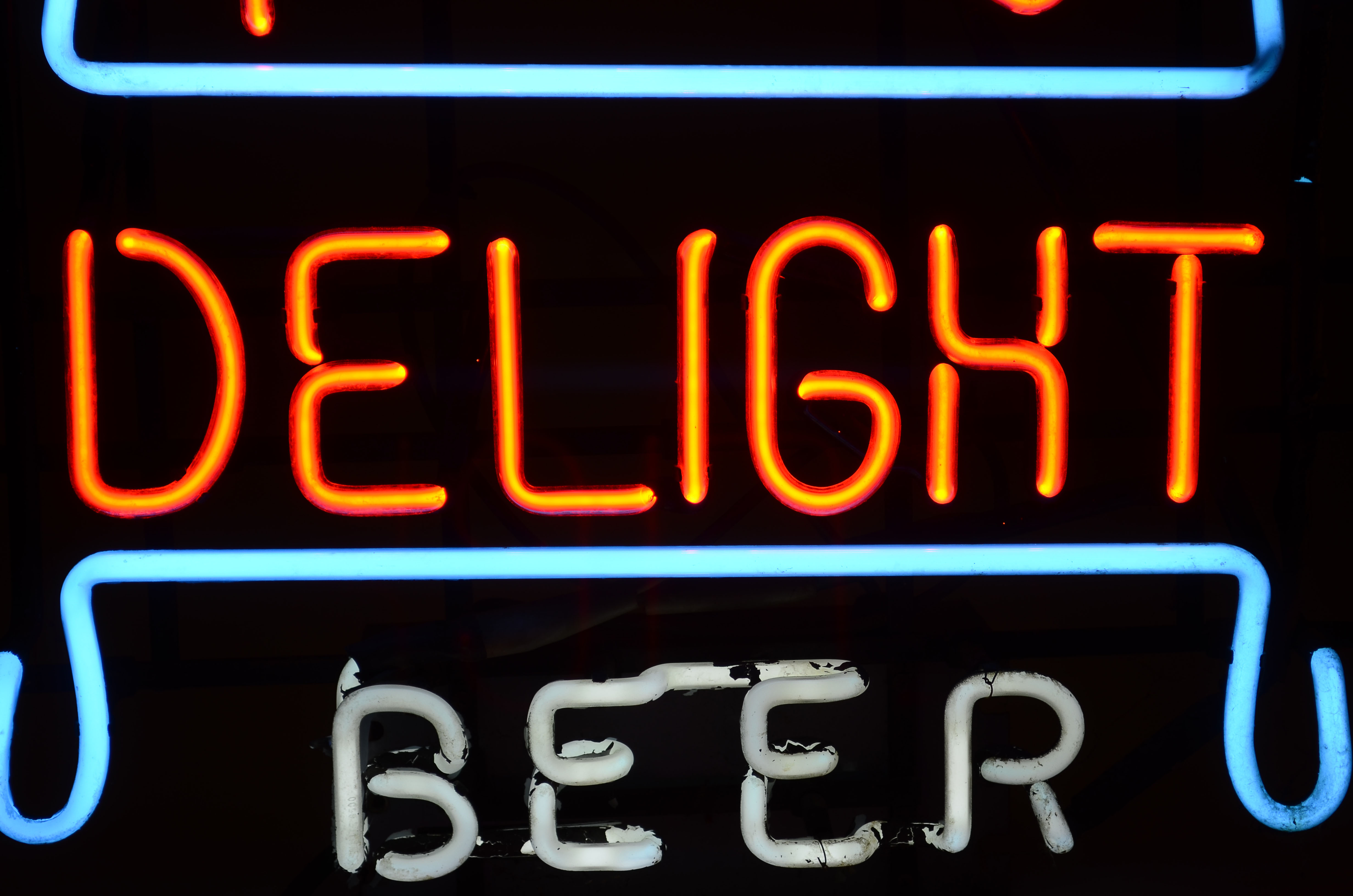 Hudy Delight Beer Neon Sign