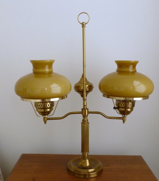 Double Globe Brass Lamp