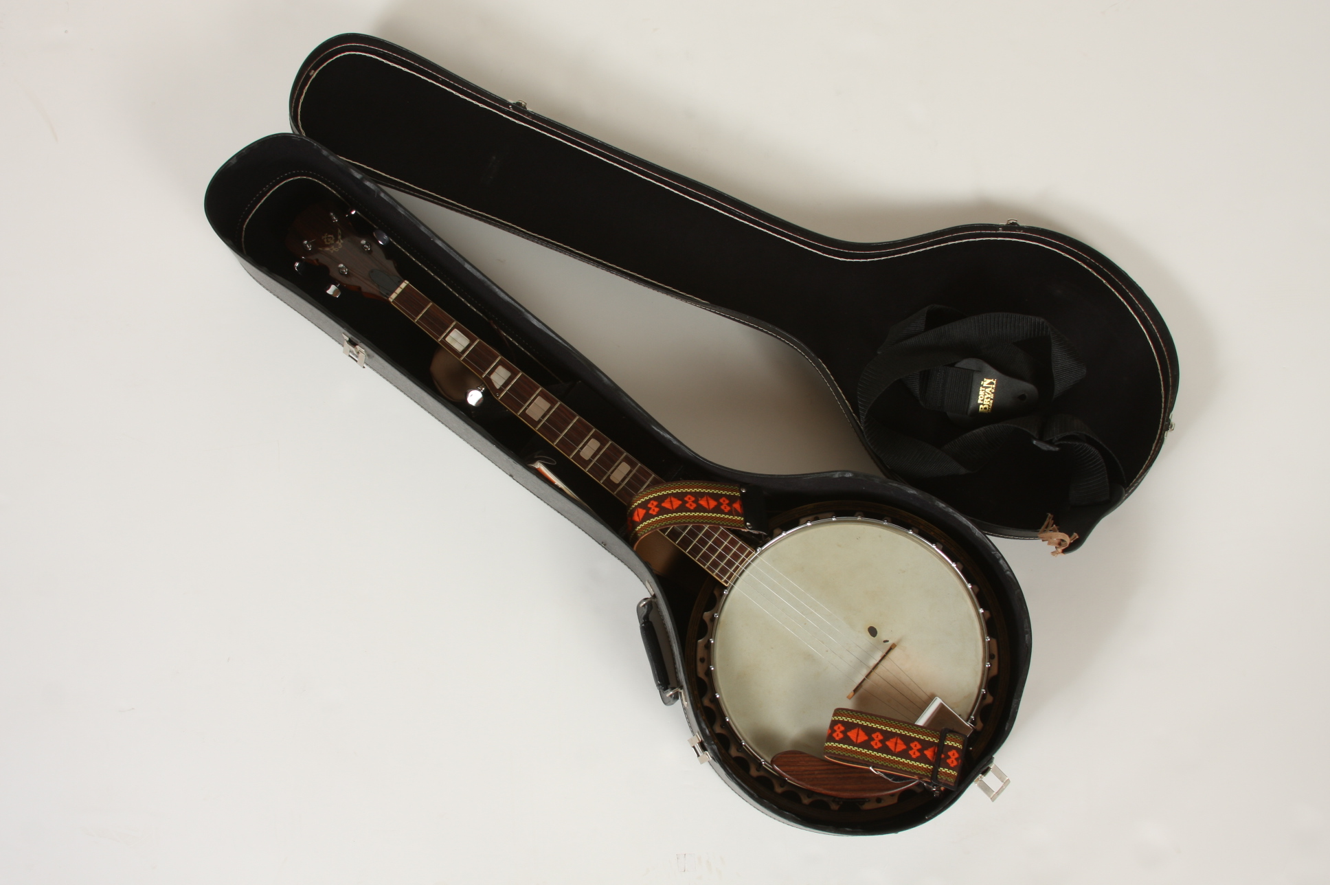 A 5-string Bluegrass Plectrum Banjo