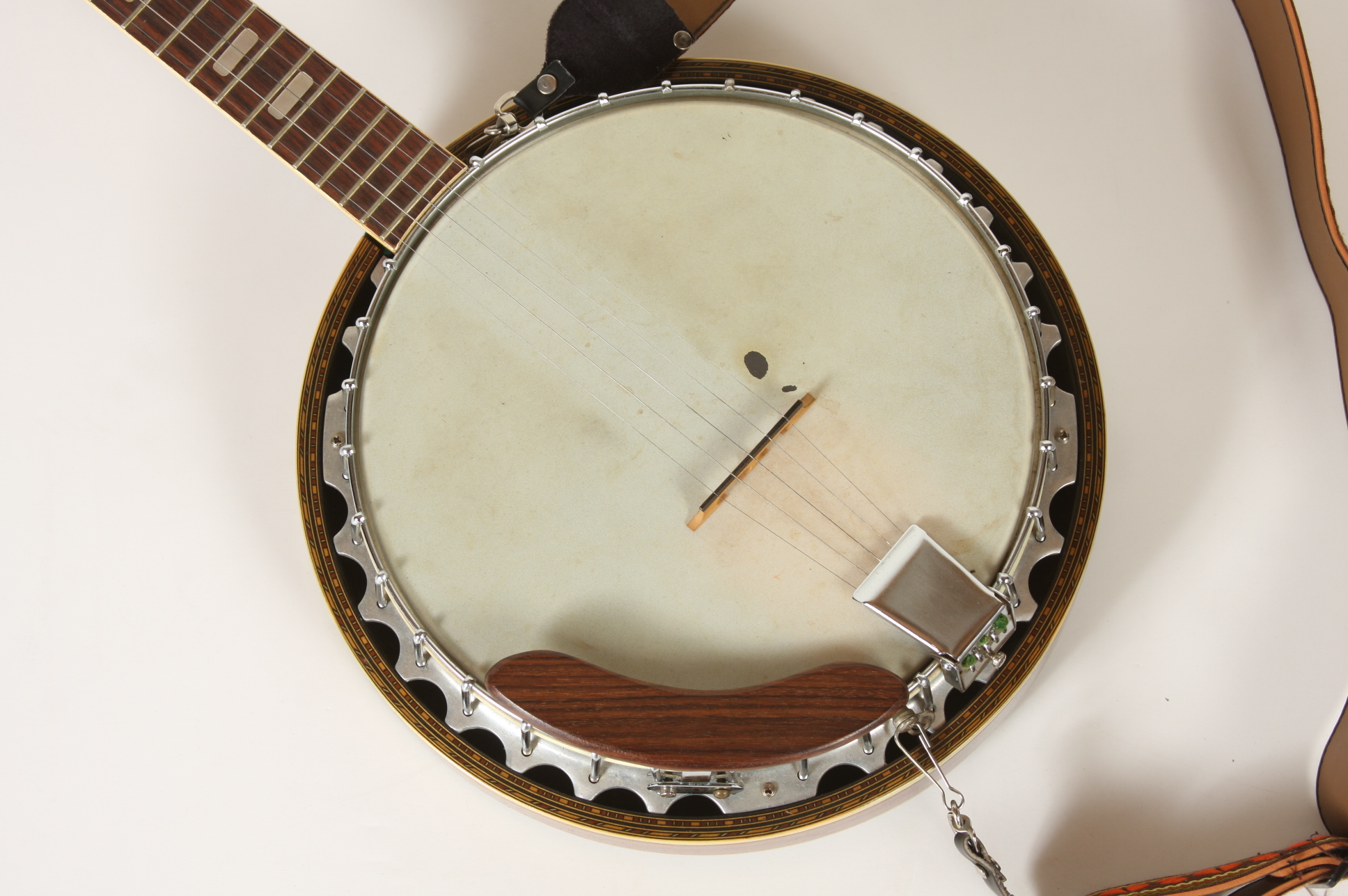 A 5-string Bluegrass Plectrum Banjo
