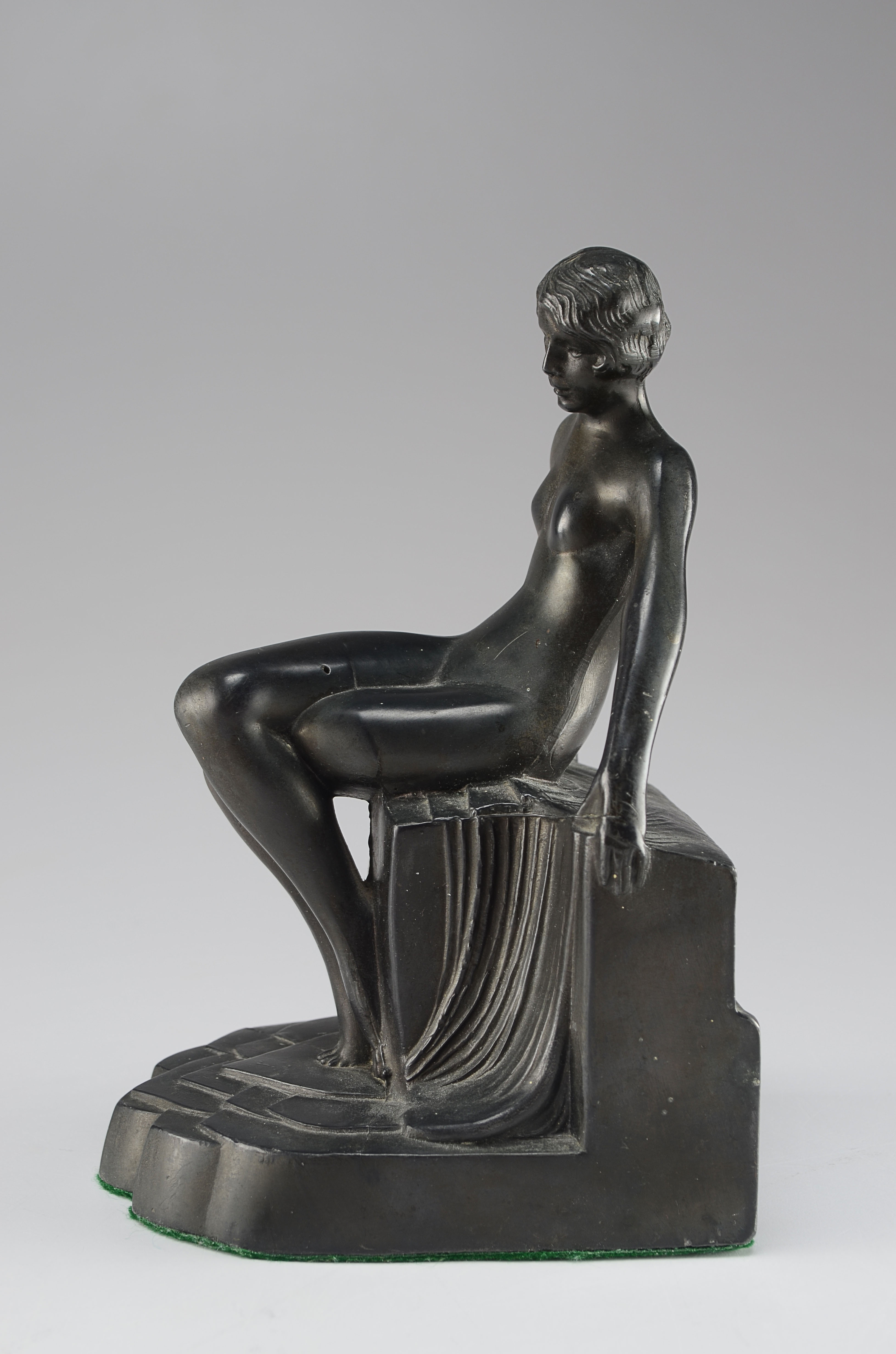 Pair of Art Deco Bookends, Figural Nudes, Bronze Plated Spelter