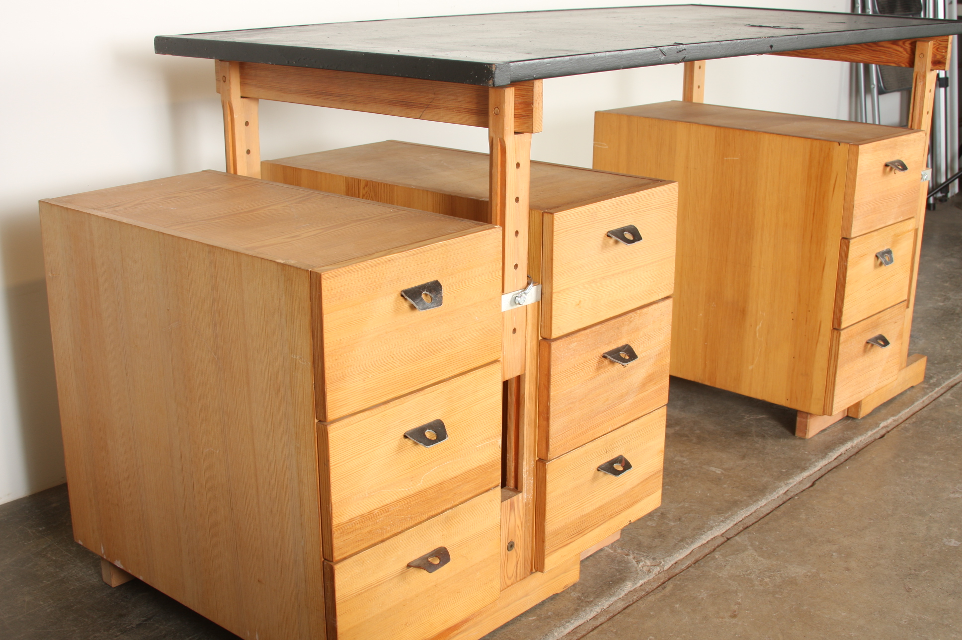 Laukaan Puu Desk, Finnish Modern, from the estate of modern artist Margaret Newland Wenstrup