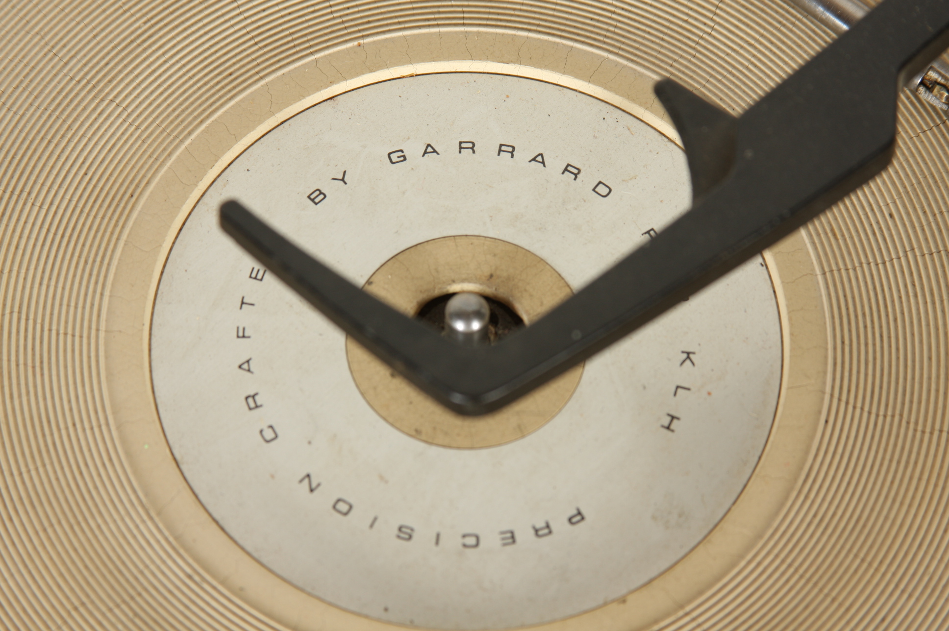 KLH Model 24 Turntable