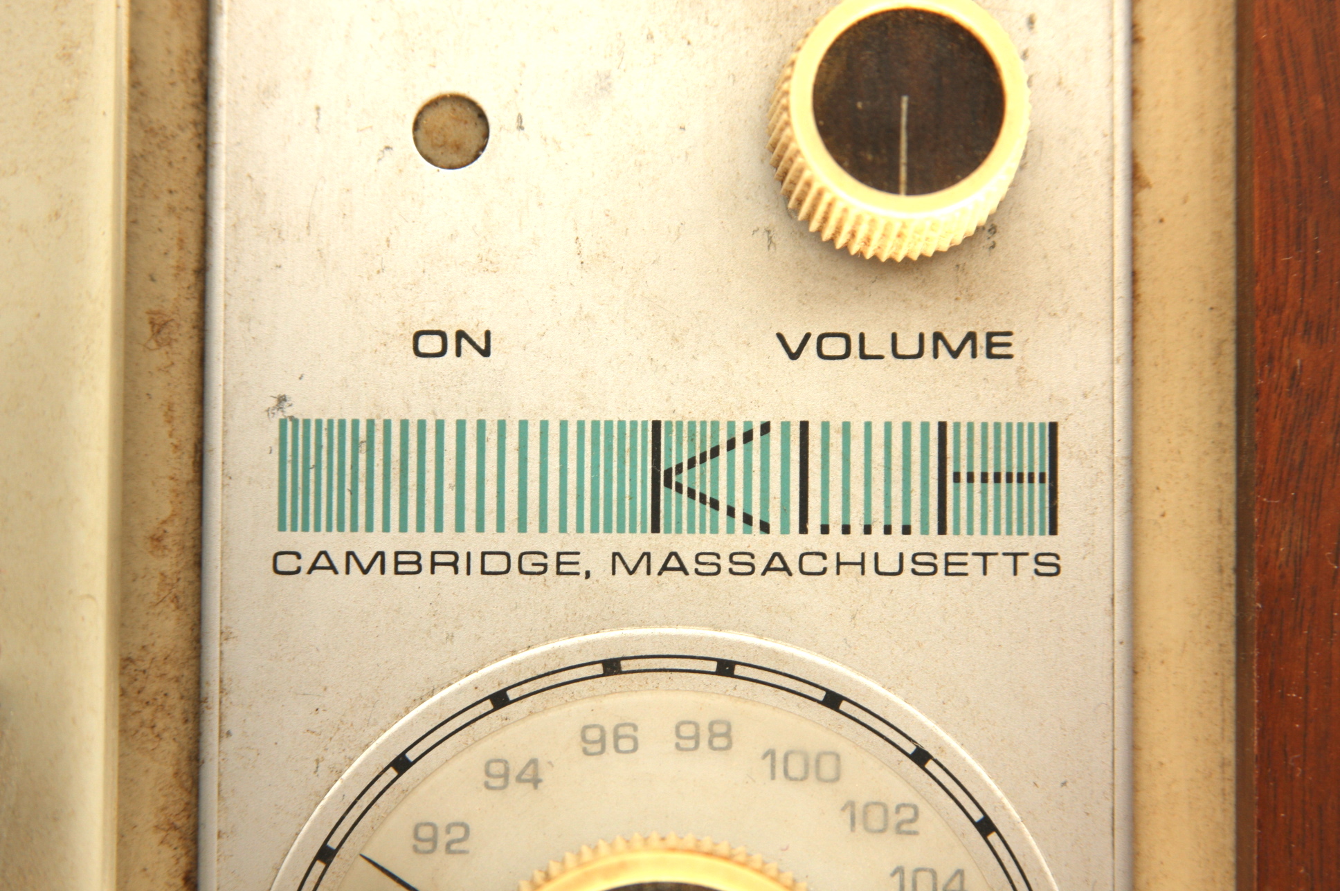 KLH Model 24 Turntable