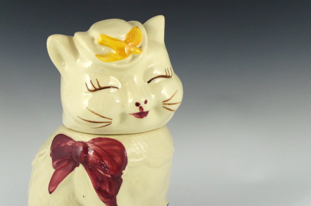 Vintage 'Puss 'n Boots' Cookie Jar