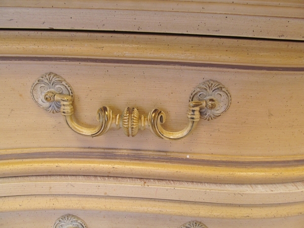 Thomasville Dresser & 2 Mirrors