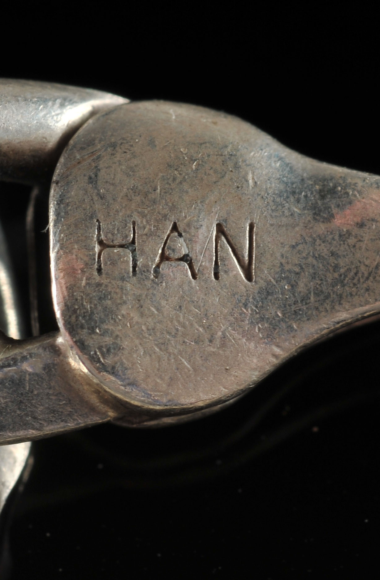 A sterling silver link necklace with a cast sterling silver panther pendant and a sterling silver link braclet