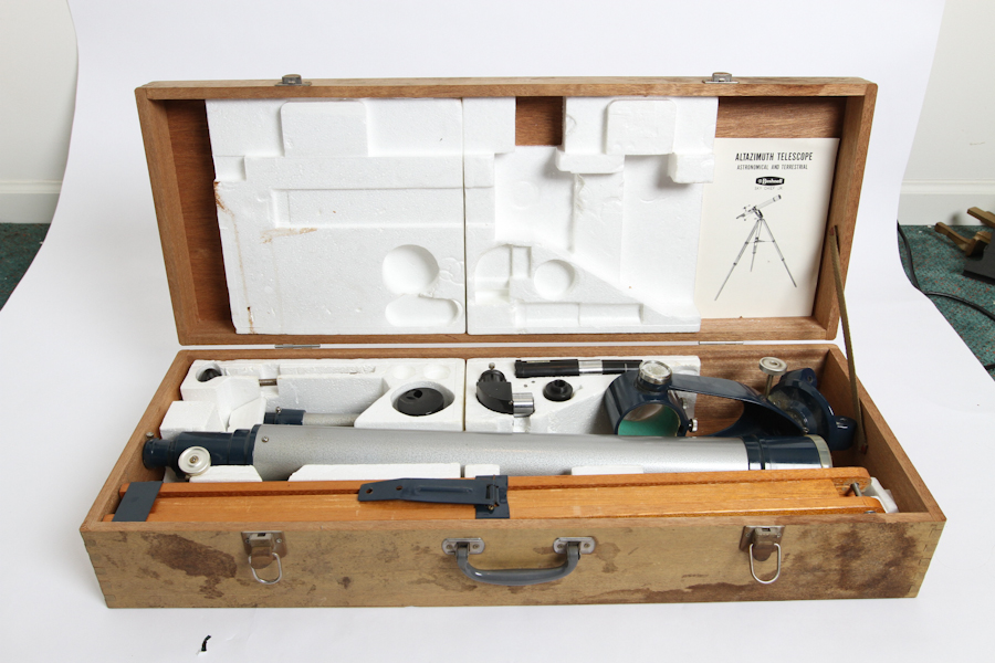 Rare 1950's Bushnell Telescope 