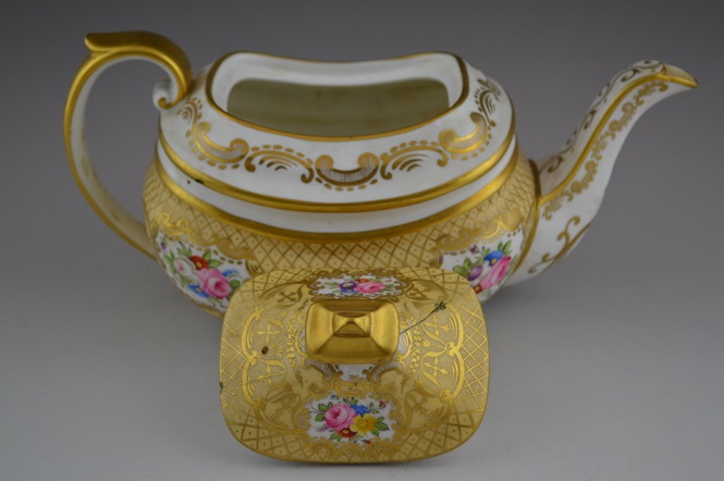 Copelands Grosvenor China Dessert and Tea Set