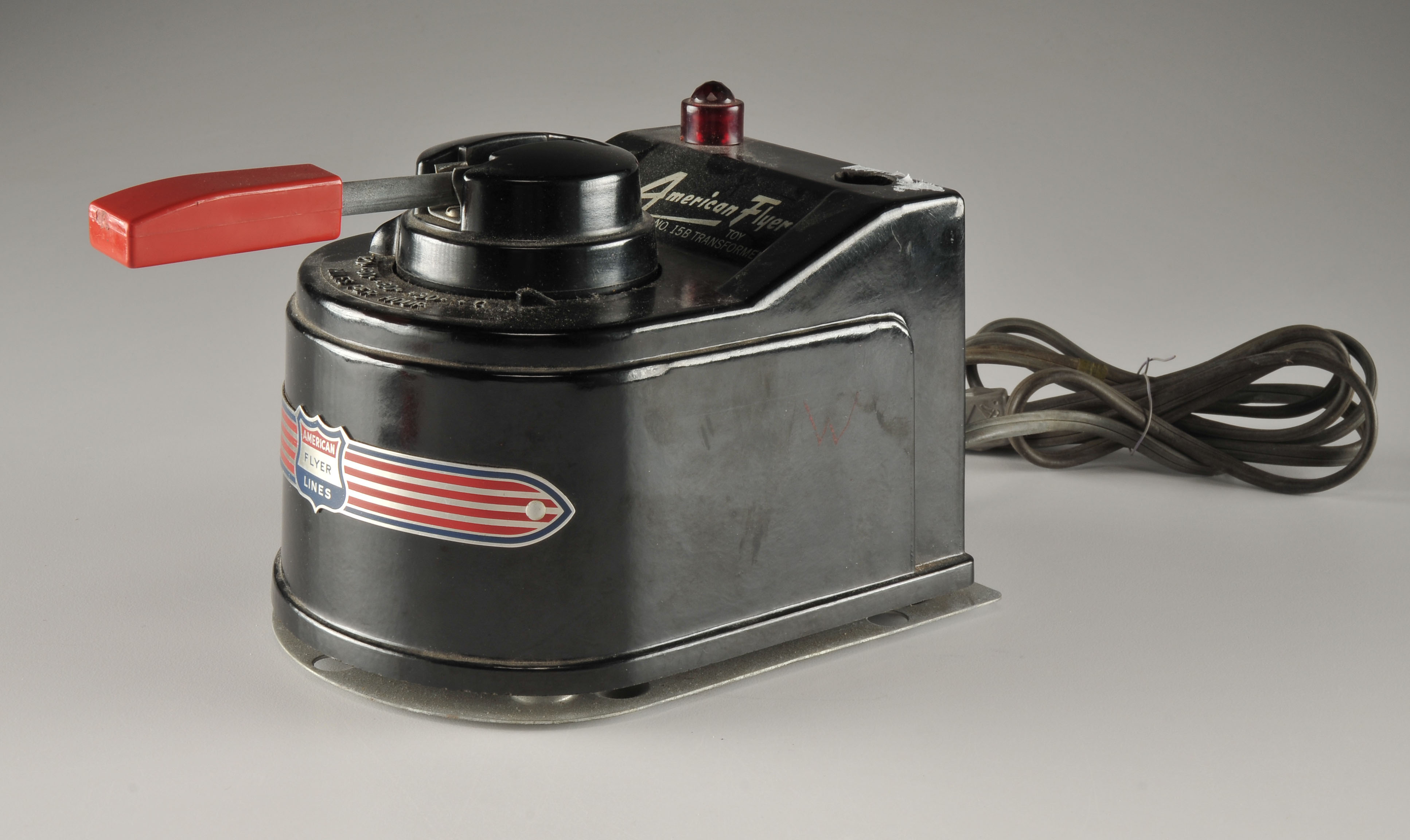 Vintage American Flyer Toy Transformer