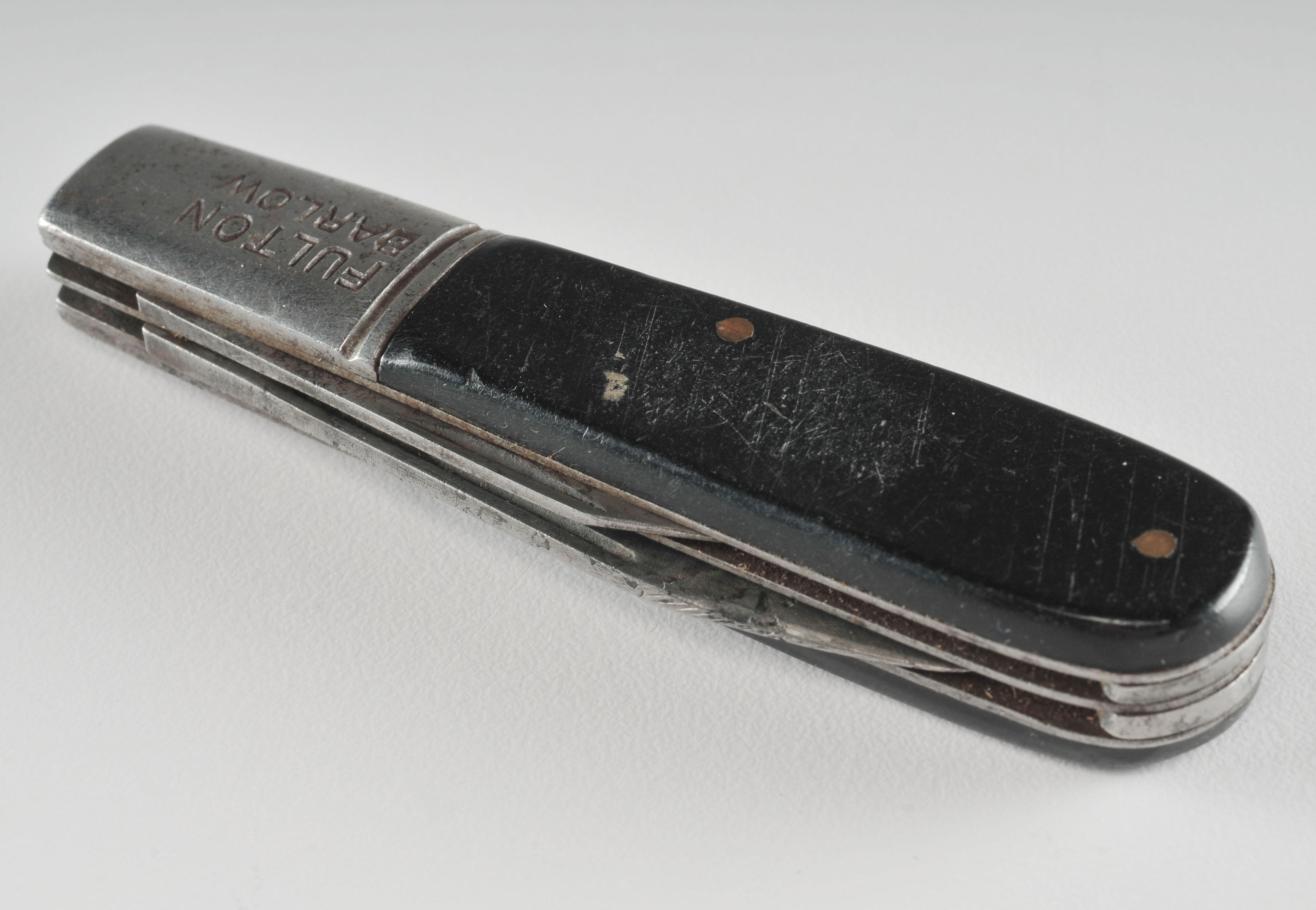 Vintage Fulton Barlow two blade pocket knife