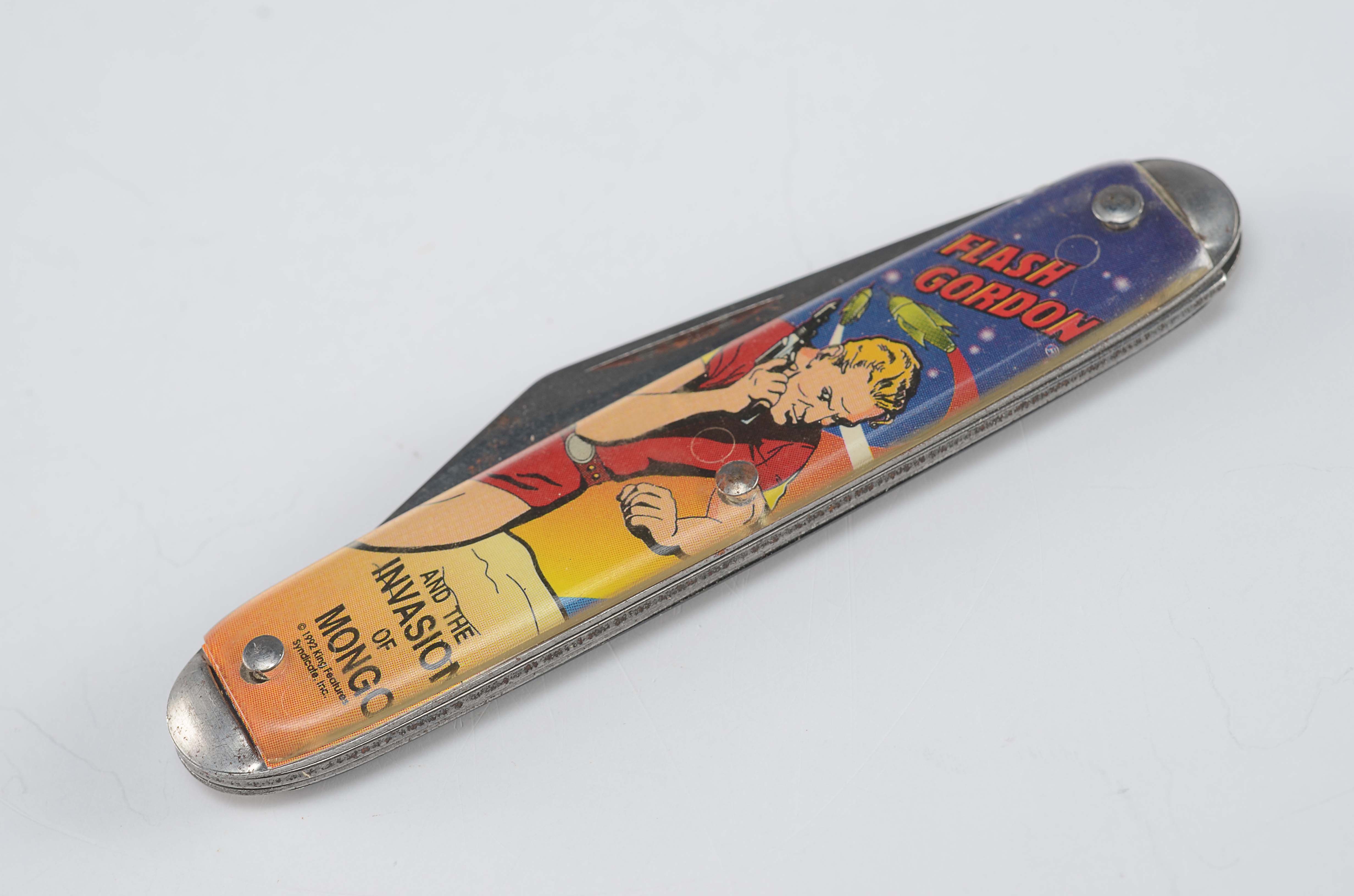 Comics themed vintage pocket knives