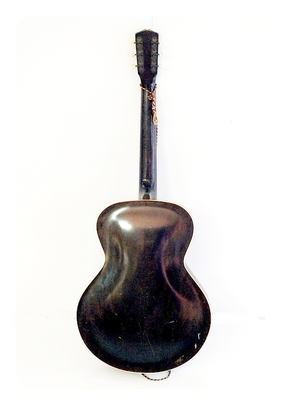 Vintage 1930-40's Gibson acoustic archtop gutair