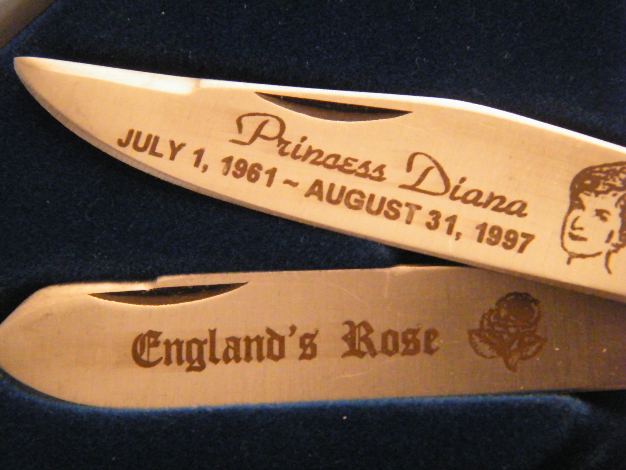 Princess Diana collectors knife
