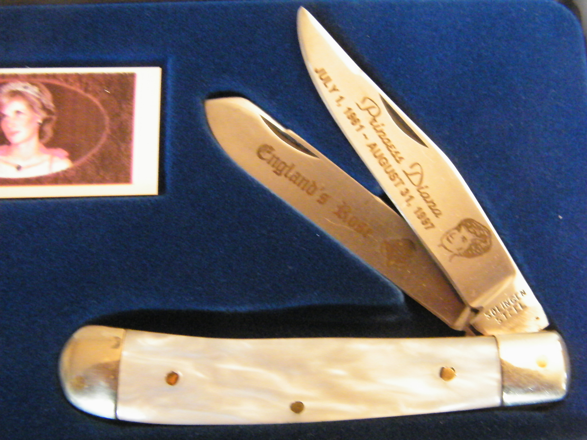 Princess Diana collectors knife