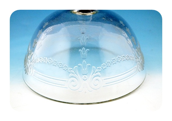 Metal sundae holders with glass inserts