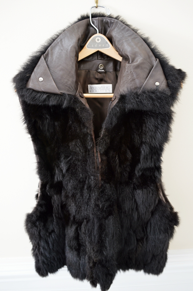 Vintage Leather Bomber Jacket with Fur Lining