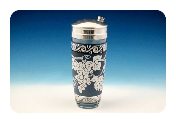 Retro Serv-Master barware set