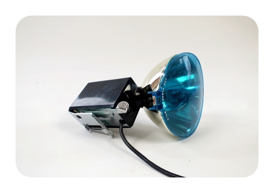 Pair of vintage cameras featuring the Polaroid Automatic 250 Land Camera and more