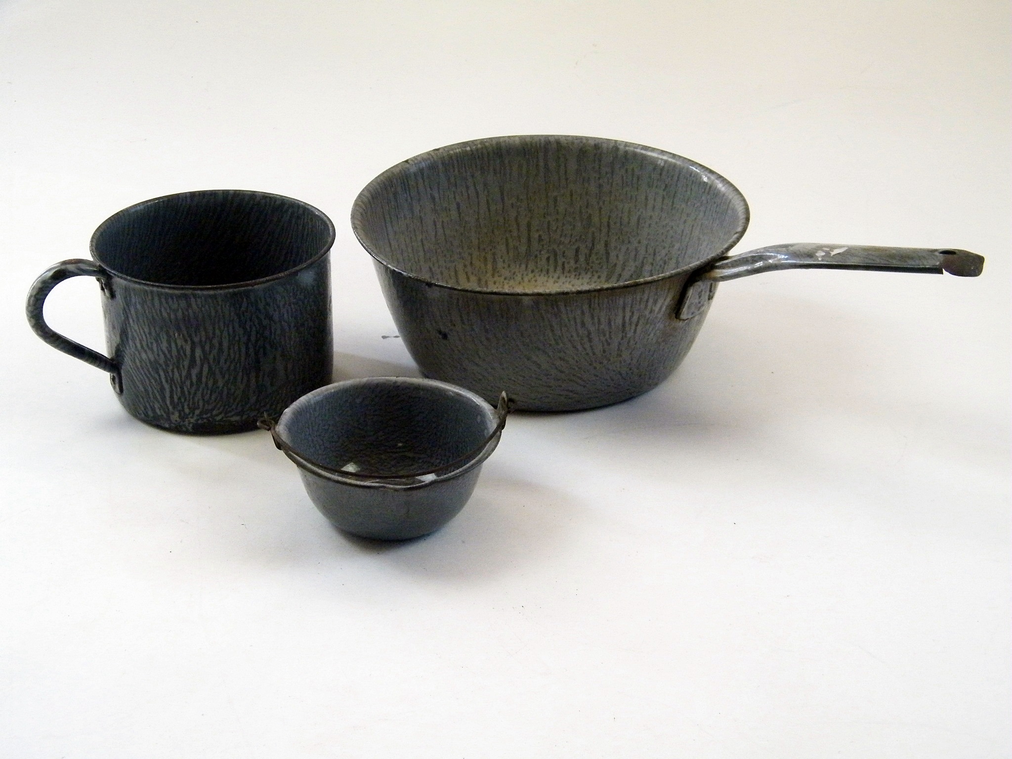 Vintage 7 piece Enamel Ware Set