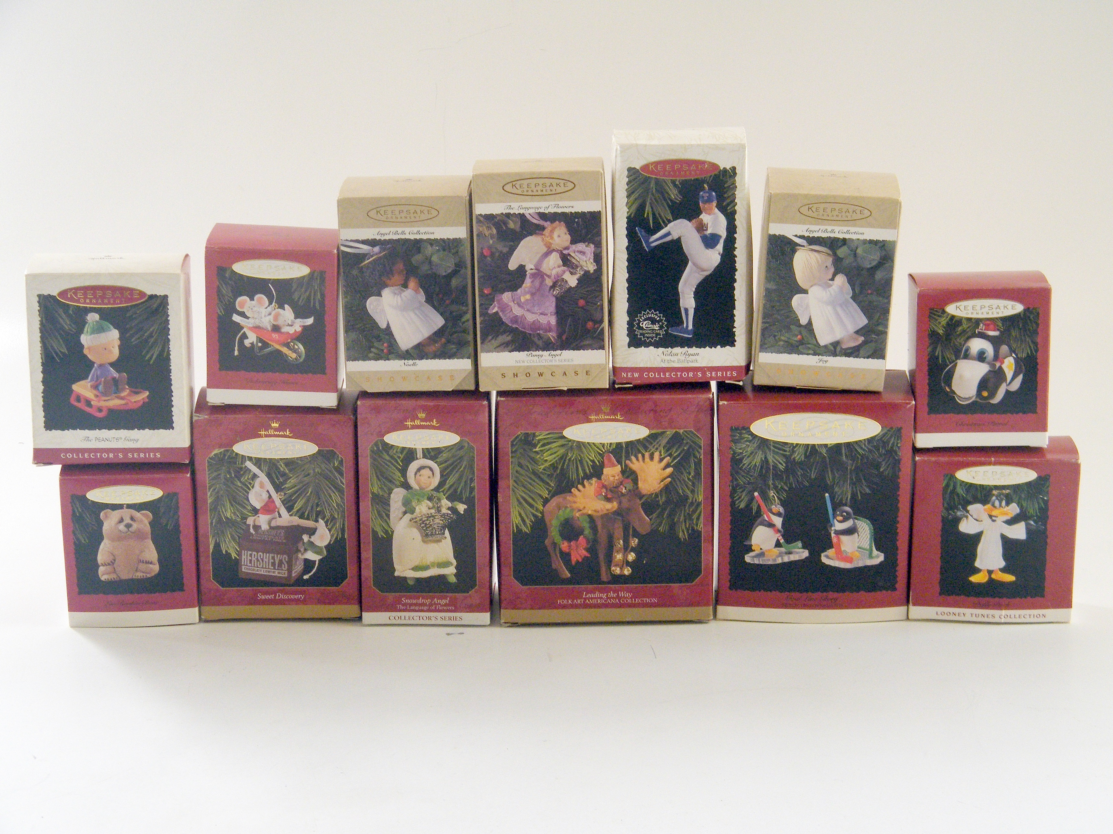 Lot of 13 Keepsake Hallmark Ornamets