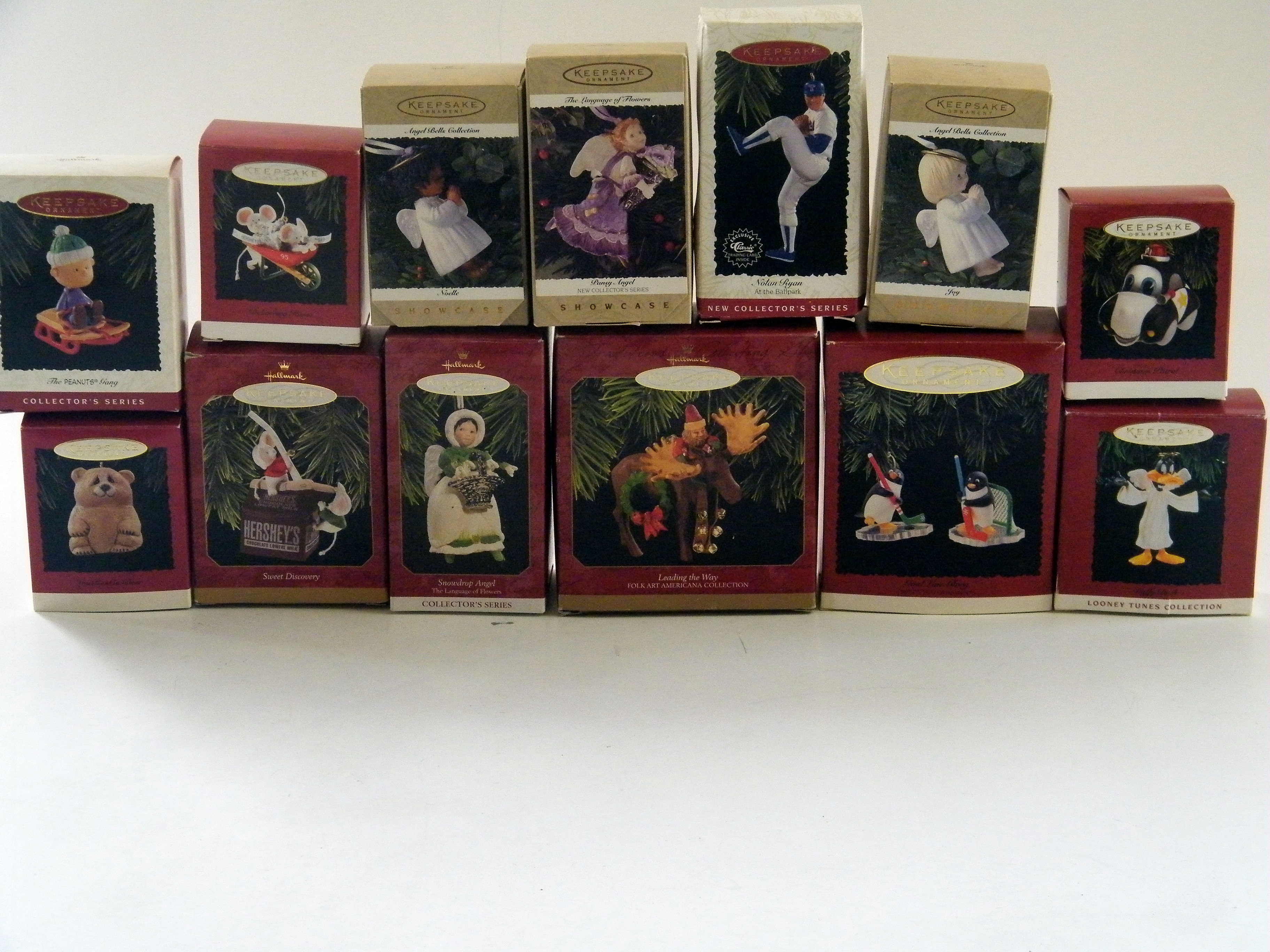 Lot of 13 Keepsake Hallmark Ornamets