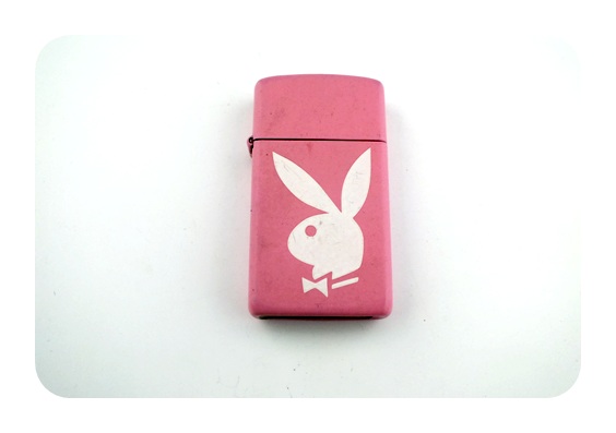 Interesting lot of vintage Zippo lighters in good condition