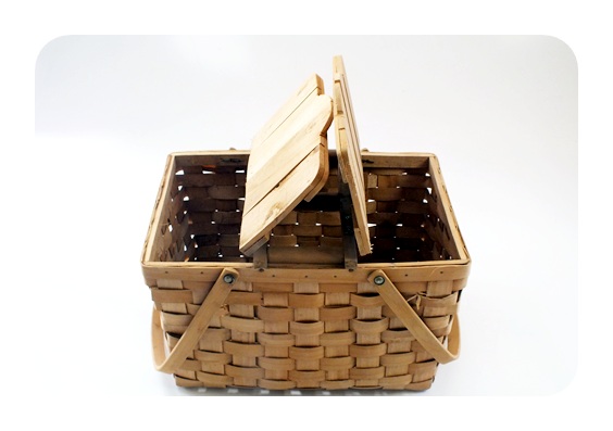 Vintage chipwood picnic basket