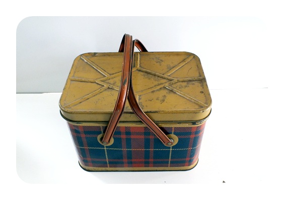 Vintage plaid metal picnic basket