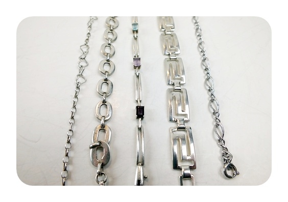 Five bright sterling braceletes